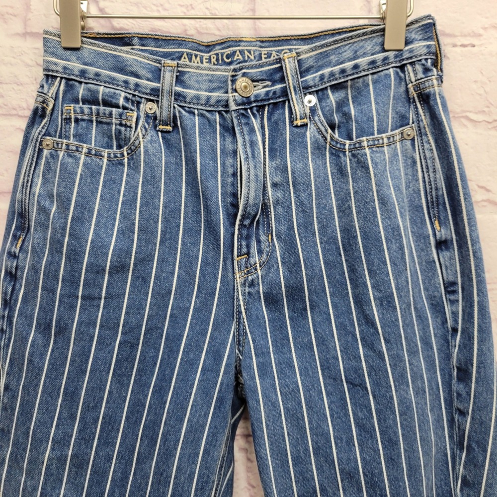 American Eagle Pinstripe High Waisted Mom Jeans Sz 0 Denim Retro Streetwear - Picture 3 of 10
